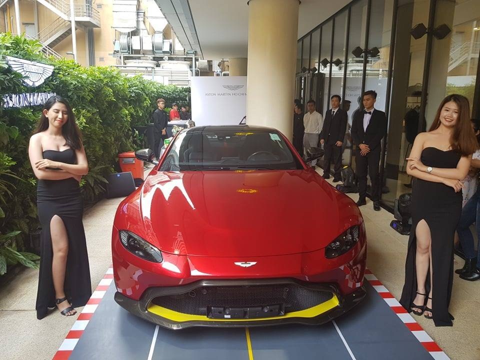 Thương hiệu Aston Martin chính thức có mặt tại Việt Nam - 8 Thương hiệu Aston Martin chính thức có mặt tại Việt Nam - 8