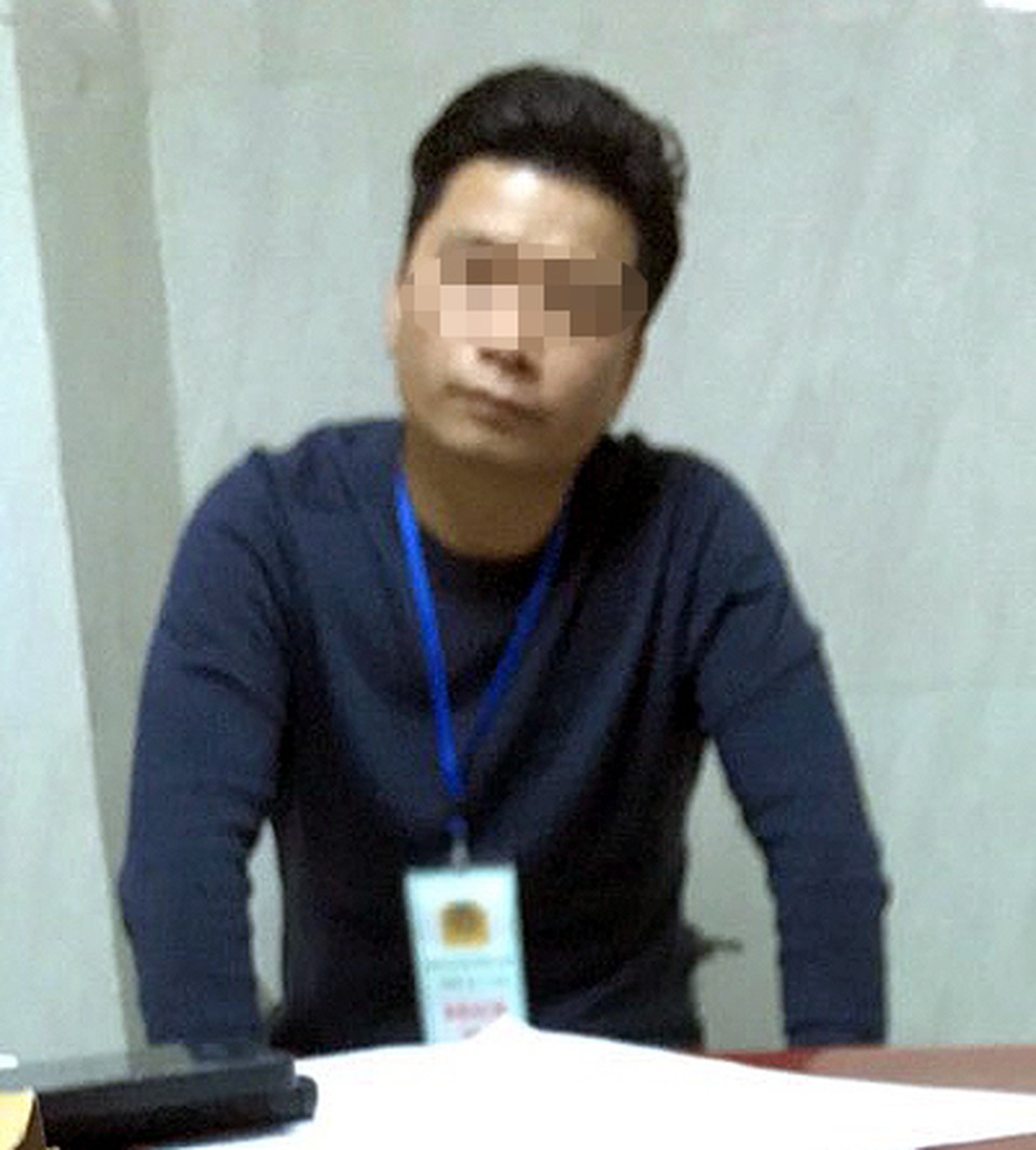 “Kẻ biến thái” sàm sỡ nữ sinh trong thang máy bị xử phạt… 200 nghìn đồng! - 1 “Kẻ biến thái” sàm sỡ nữ sinh trong thang máy bị xử phạt… 200 nghìn đồng! - 1