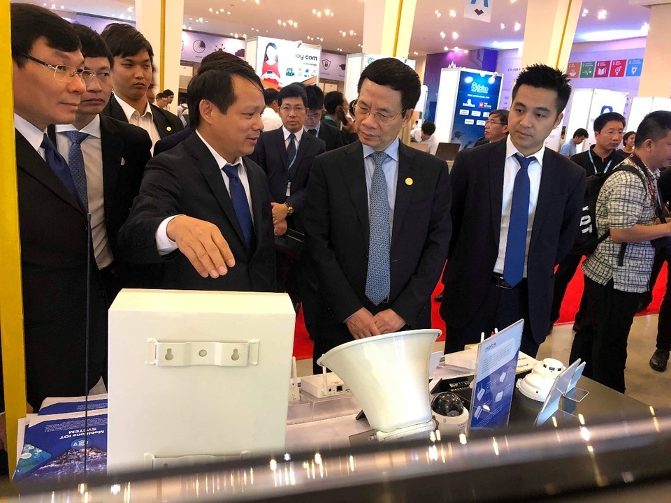 MobiFone giới thiệu các giải pháp 4.0 cho doanh nghiệp ASEAN - 1