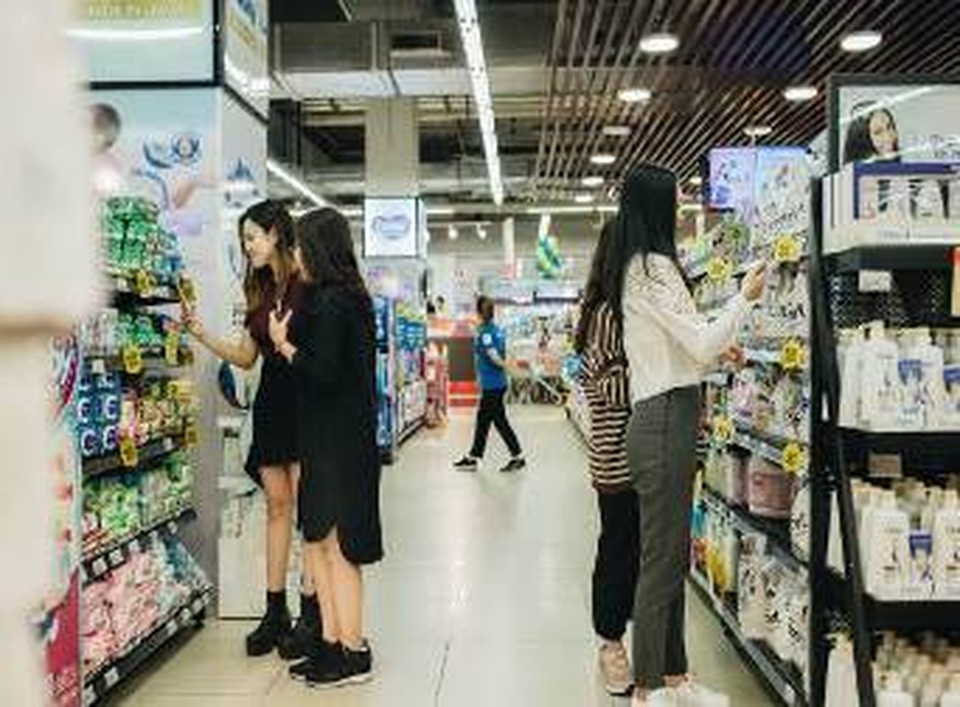 Mua sắm thời công nghệ: Chỉ cần “quét” mã vạch - 9