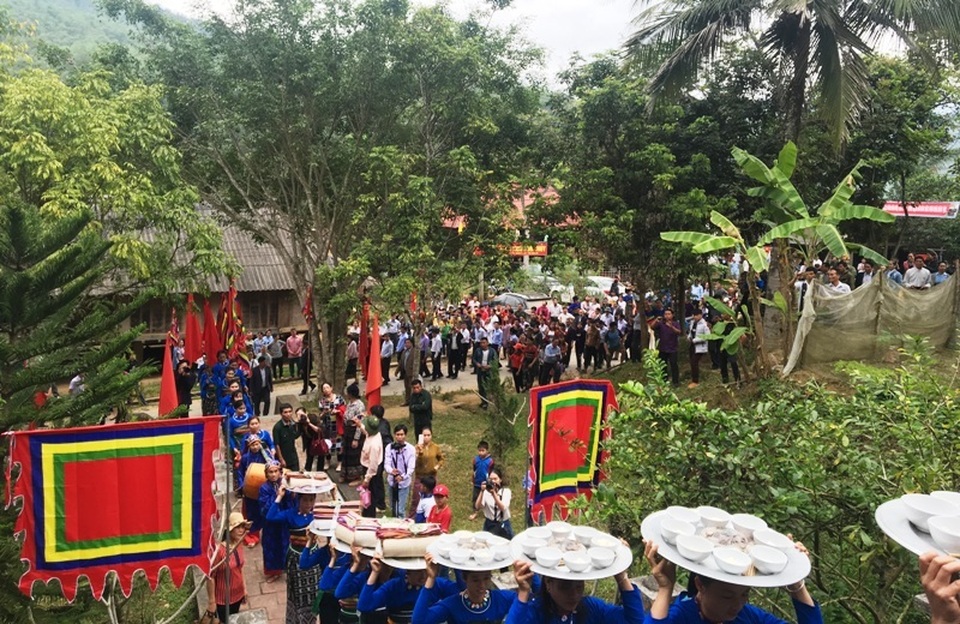 Hàng nghìn người tham gia lễ rước hòn đá “vía” - 8