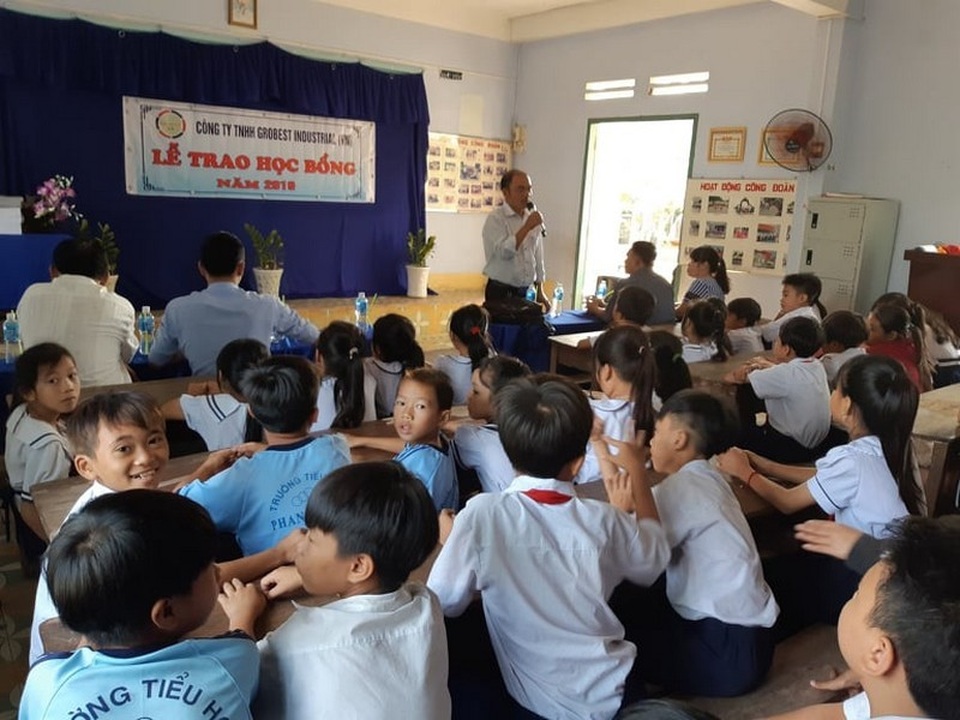 80 suất học bổng Grobest Việt Nam đến với học sinh nghèo tỉnh Bình Thuận - 3 80 suất học bổng Grobest Việt Nam đến với học sinh nghèo tỉnh Bình Thuận - 3