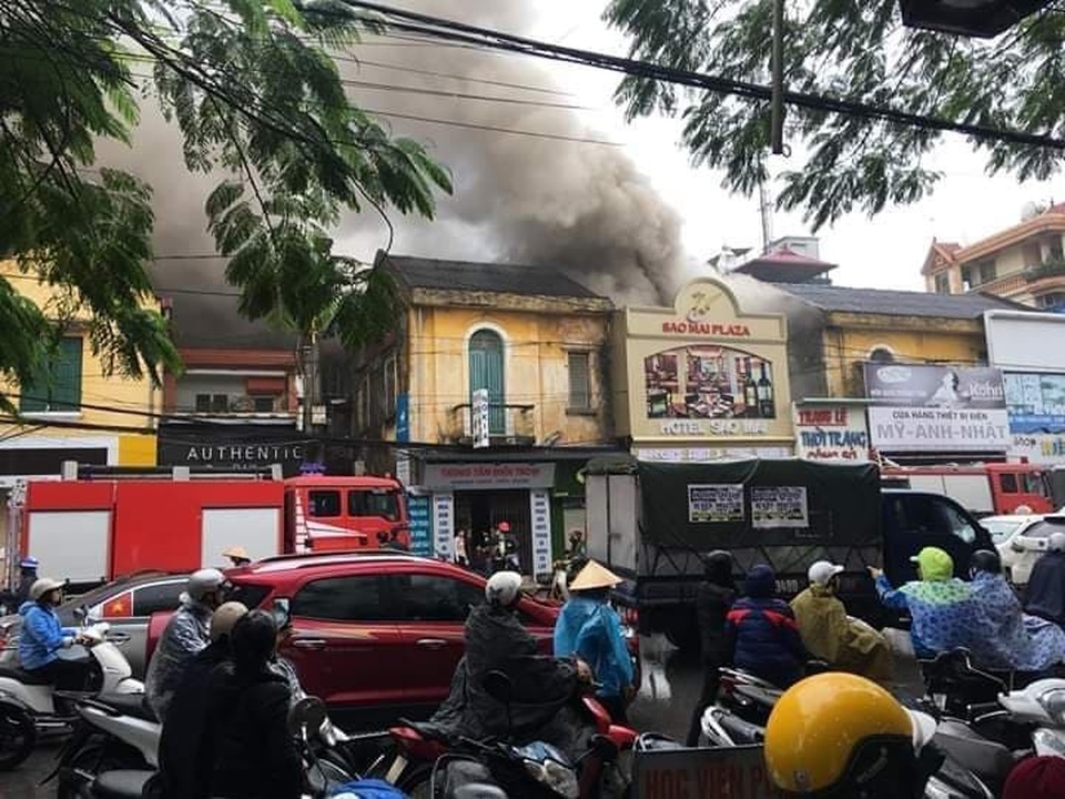 Cháy lớn tại khách sạn ở Hải Phòng, một người tử vong - 4 Cháy lớn tại khách sạn ở Hải Phòng, một người tử vong - 4