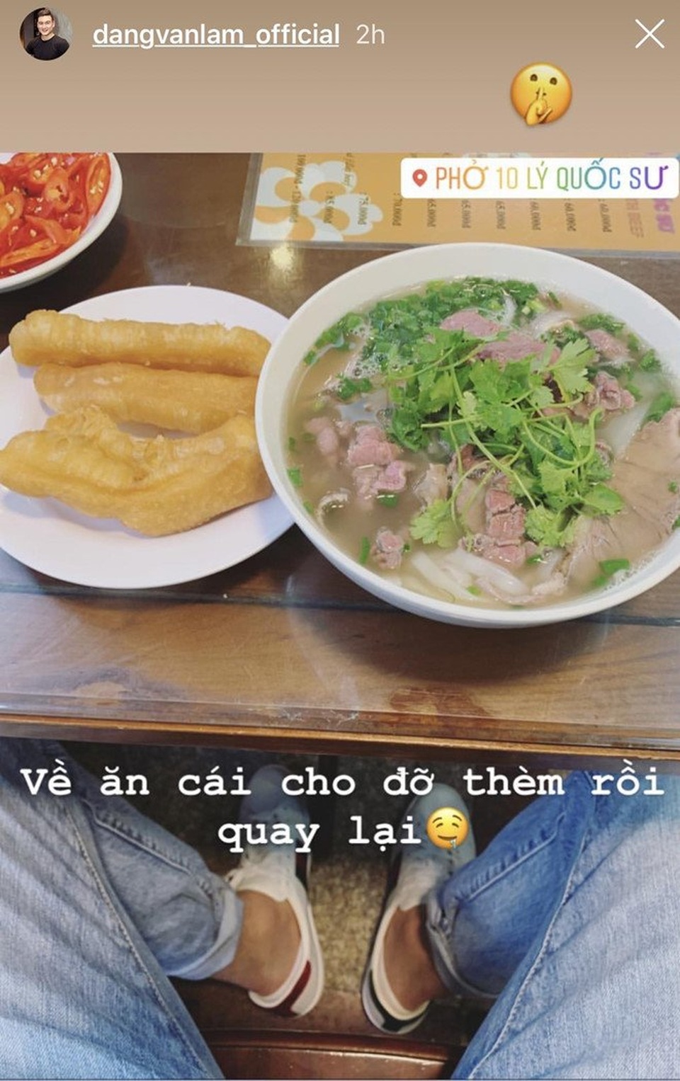 Sau khi tỏa sáng trên đất Thái, Văn Lâm về Việt Nam ăn phở “cho đỡ thèm” - 1 Sau khi tỏa sáng trên đất Thái, Văn Lâm về Việt Nam ăn phở “cho đỡ thèm” - 1