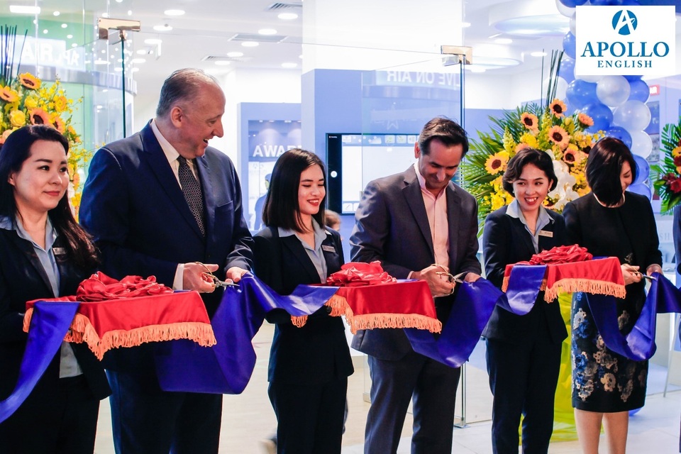 Ấn tượng lễ ra mắt trung tâm ứng dụng sáng tạo Apollo English - 1