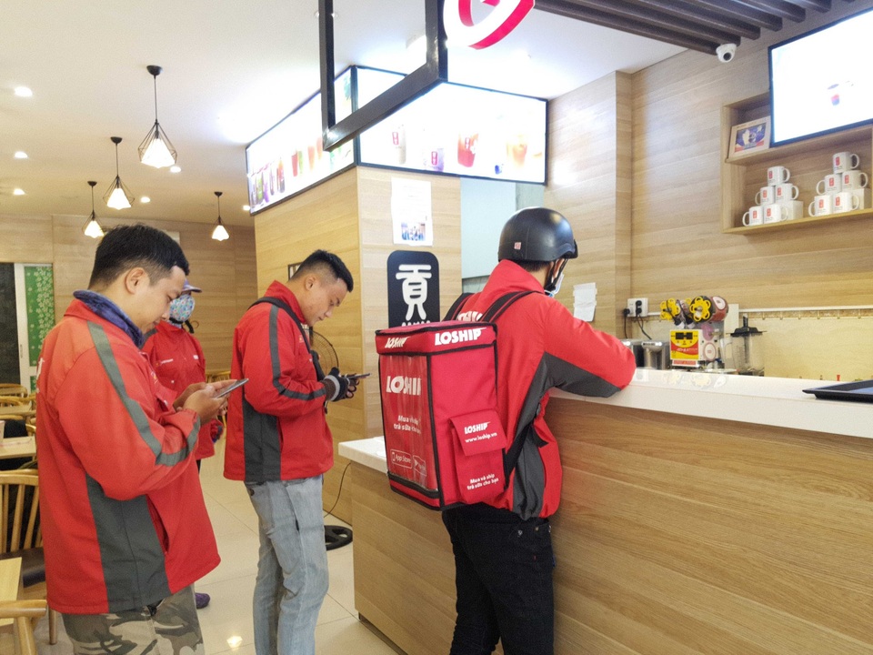 Không ồn ào, Loship ào ào tăng số lượng tài xế - 2 Không ồn ào, Loship ào ào tăng số lượng tài xế - 2