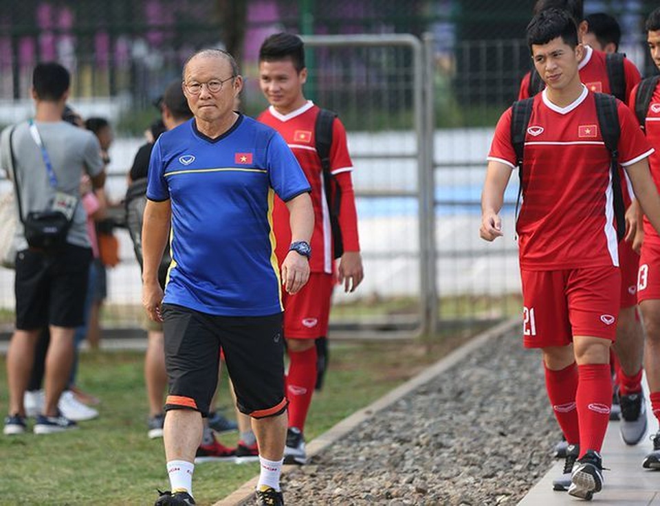 Đình Trọng trở lại, HLV Park Hang Seo yên tâm ở hàng thủ U23 Việt Nam - 1 Đình Trọng trở lại, HLV Park Hang Seo yên tâm ở hàng thủ U23 Việt Nam - 1