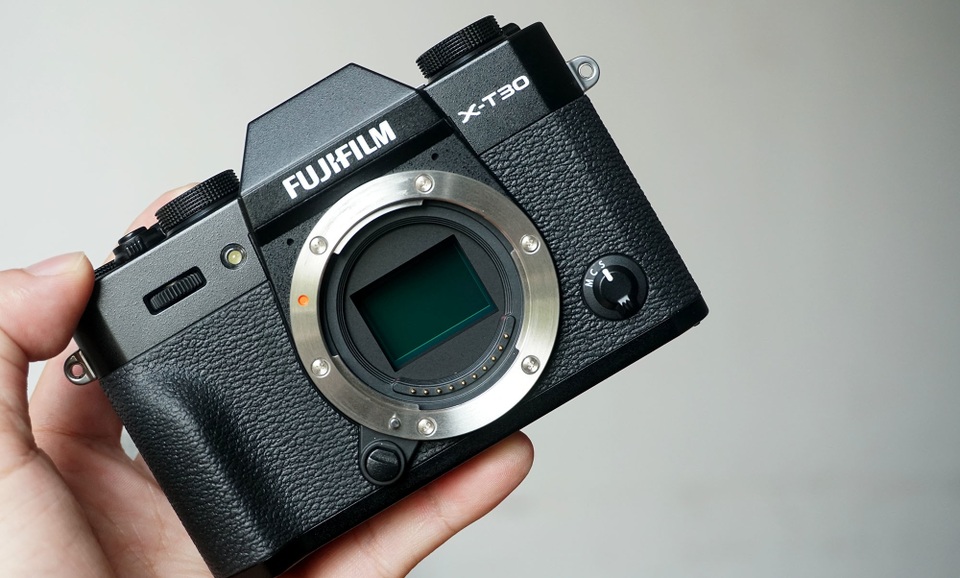 Trên tay Fujifilm X-T30, bản rút gọn của X-T3 giá 21,6 triệu đồng - 11 Trên tay Fujifilm X-T30, bản rút gọn của X-T3 giá 21,6 triệu đồng - 11