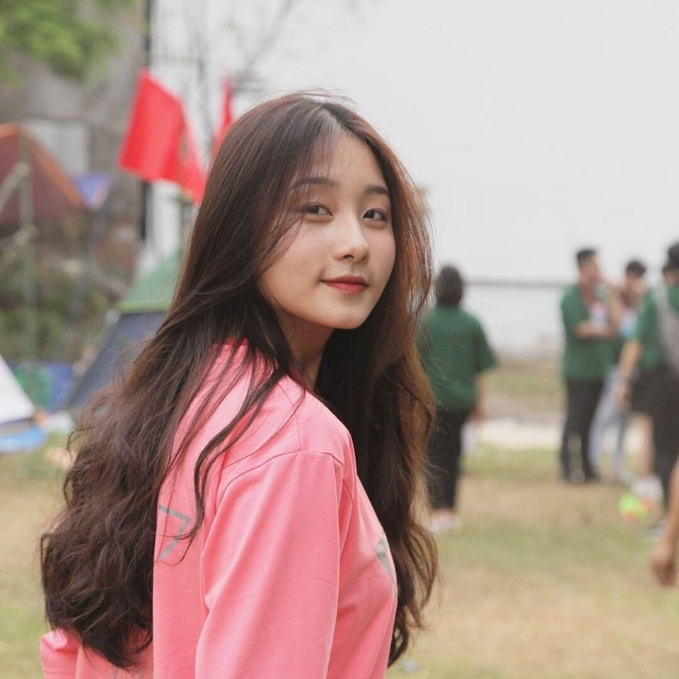 Nữ sinh Đà Nẵng bất ngờ nổi tiếng với bức ảnh tham gia hội thao - 5 Nữ sinh Đà Nẵng bất ngờ nổi tiếng với bức ảnh tham gia hội thao - 5