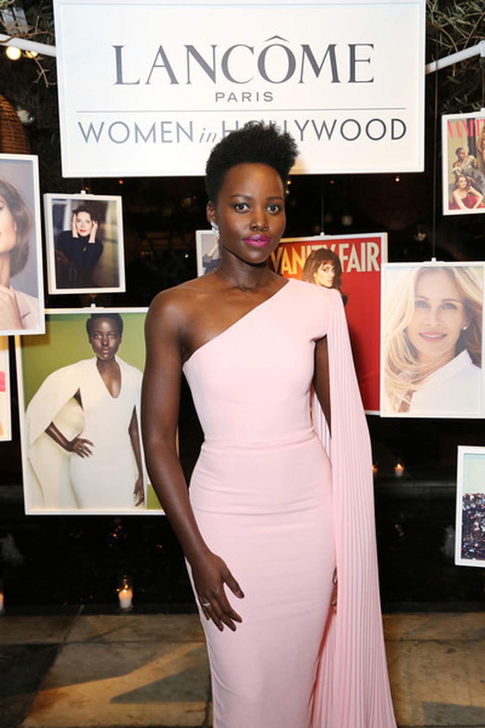 Những bộ cánh sắc màu của Lupita Nyongo - 7