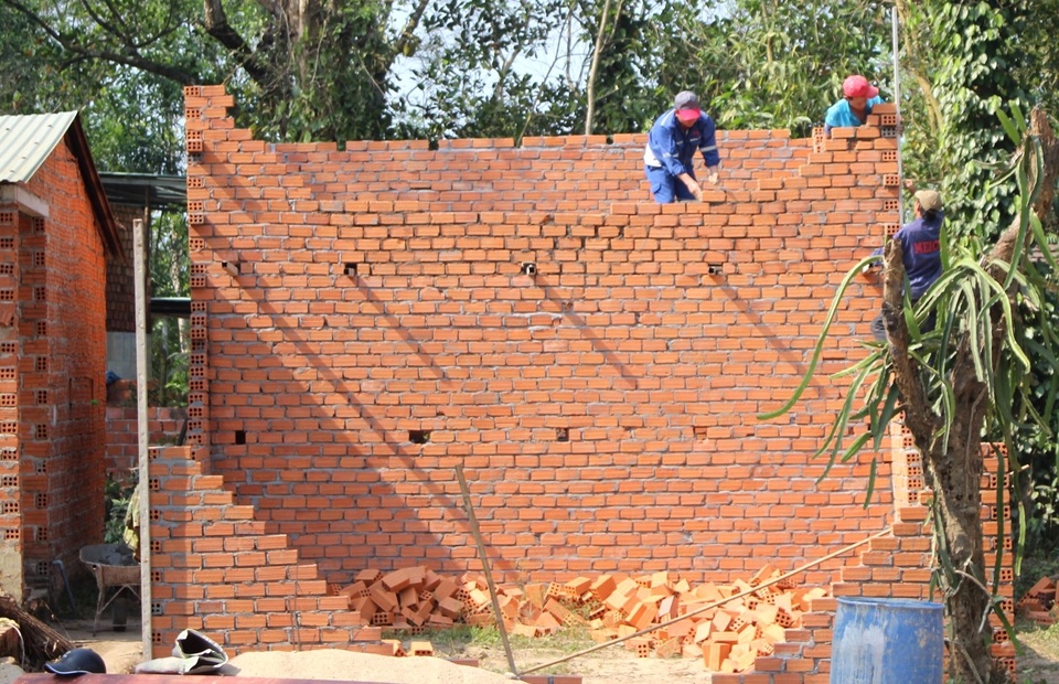 Xây dựng trái phép để chờ bồi thường Xây dựng trái phép để chờ bồi thường