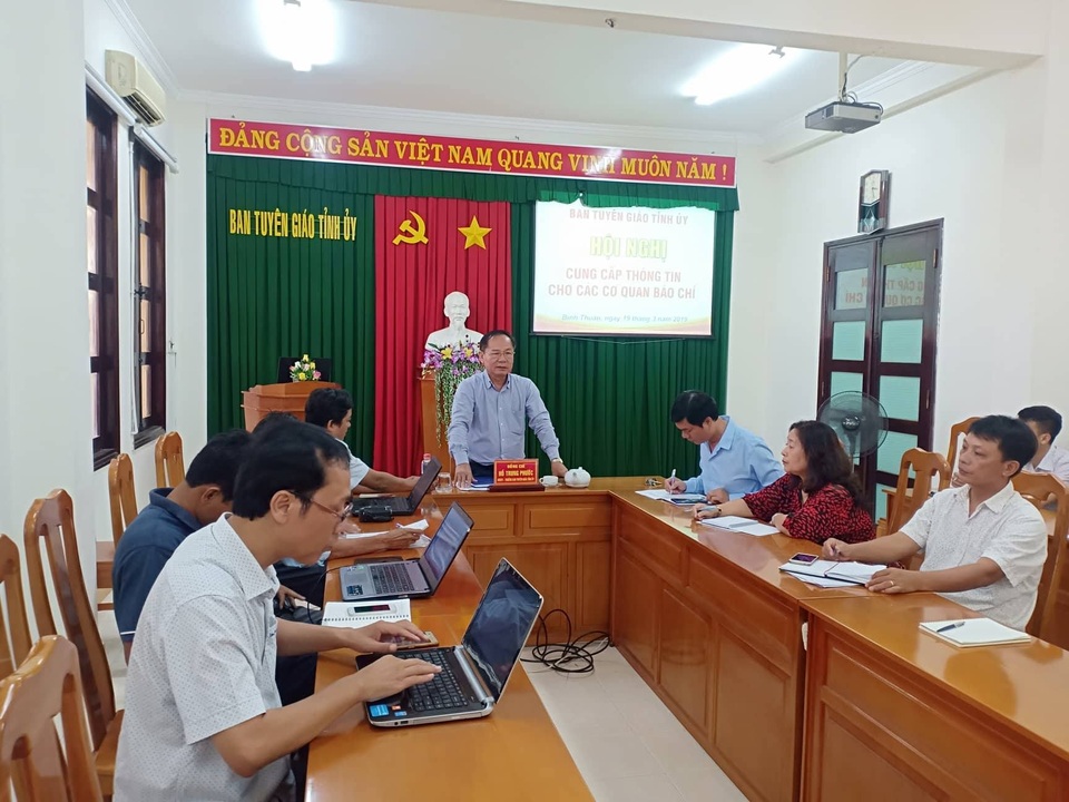 ông Hồ Trung Phước - Trưởng Ban Tuyên giáo Tỉnh ủy Bình Thuận ông Hồ Trung Phước - Trưởng Ban Tuyên giáo Tỉnh ủy Bình Thuận
