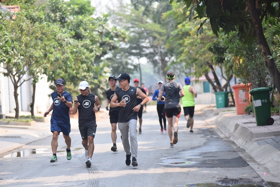 Lần đầu tiên kết hợp chạy bộ với thực tế ảo và văn hóa đường phố tại Việt Nam - 9 Lần đầu tiên kết hợp chạy bộ với thực tế ảo và văn hóa đường phố tại Việt Nam - 9