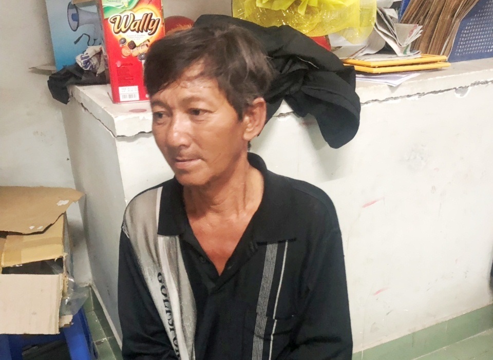 Bắt nghi phạm giết vợ hờ sau trận cự cãi - 1 Bắt nghi phạm giết vợ hờ sau trận cự cãi - 1