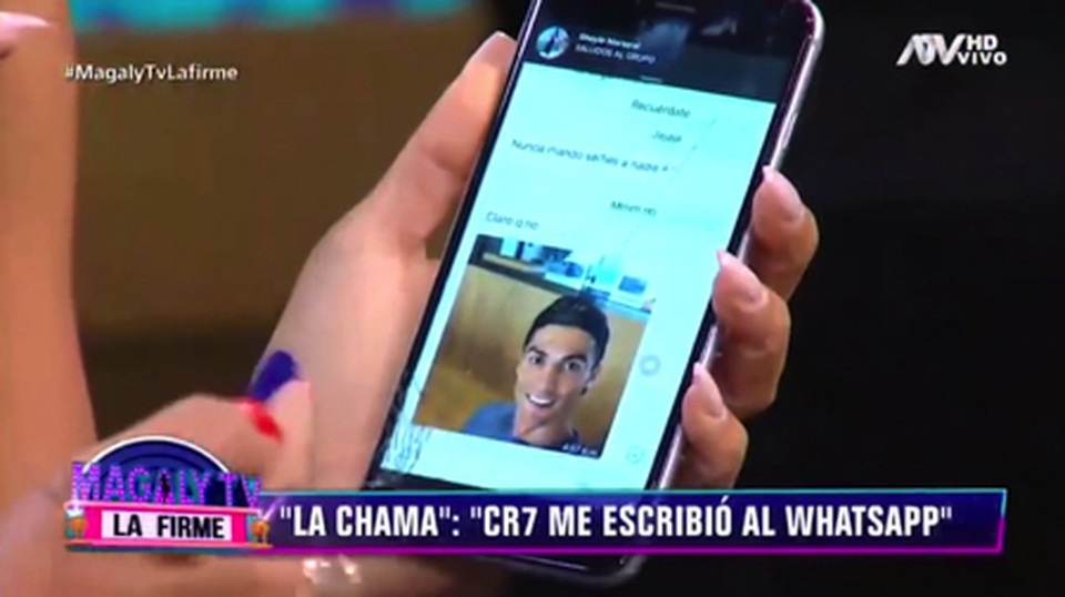 Lộ tin nhắn C.Ronaldo “gạ tình” trắng trợn mỹ nữ bốc lửa - 2