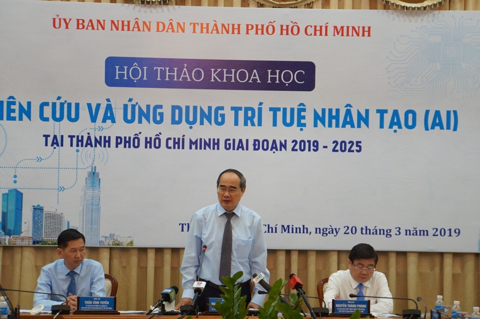 Bí thư Nhân chủ trì hội thảo quan trọng về nghiên cứu và ứng dụng trí tuệ nhân tạo.JPG Bí thư Nhân chủ trì hội thảo quan trọng về nghiên cứu và ứng dụng trí tuệ nhân tạo.JPG