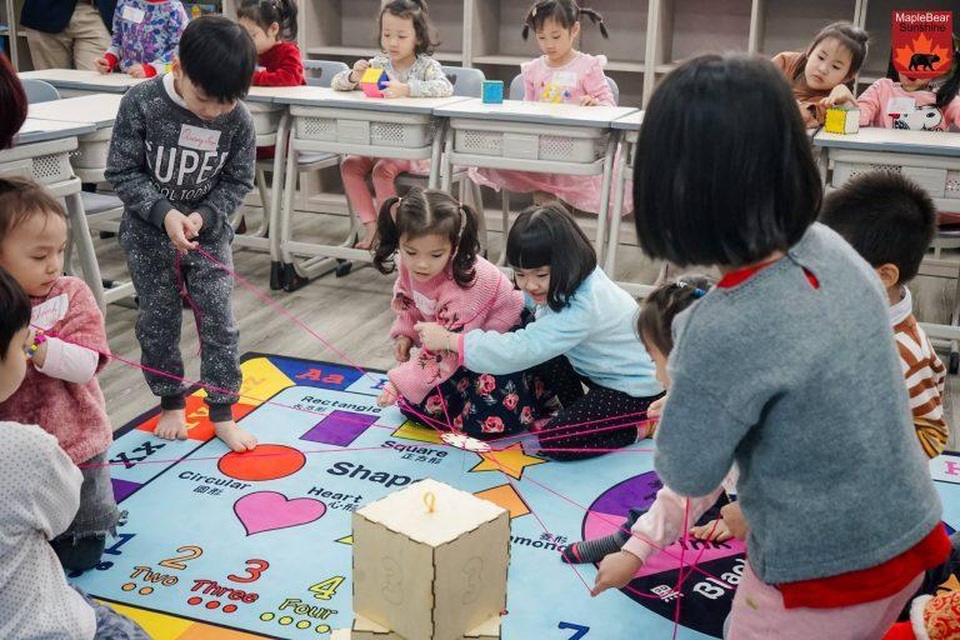 Hào hứng trải nghiệm “lớp học hạnh phúc” tại Trường Tiểu học Sunshine Maple Bear - 2 Hào hứng trải nghiệm “lớp học hạnh phúc” tại Trường Tiểu học Sunshine Maple Bear - 2