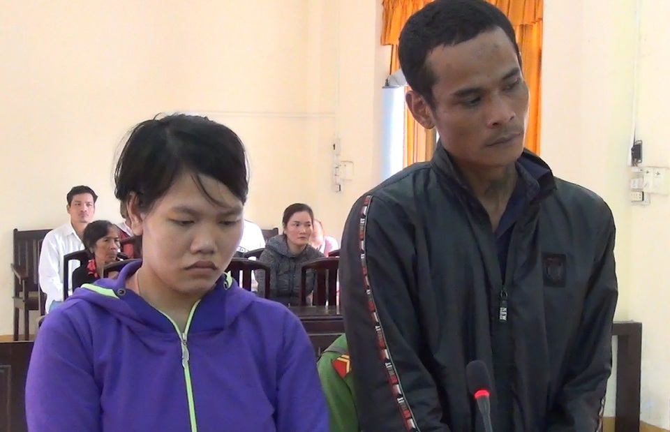 Den - Hoang Anh0.jpg Den - Hoang Anh0.jpg