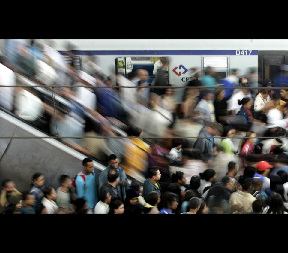 Nỗi ám ảnh với cảnh ách tắc nghẹt thở ở nhiều nơi trên khắp thế giới - 5