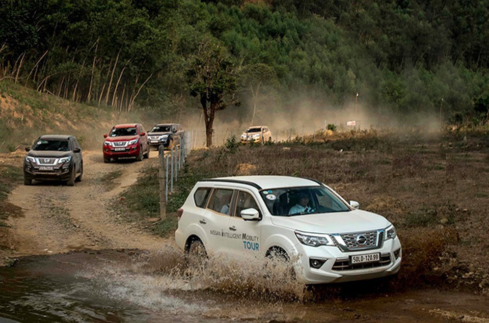 Nissan Terra - Đối thủ đáng gờm ở phân khúc SUV 7 chỗ - 2 Nissan Terra - Đối thủ đáng gờm ở phân khúc SUV 7 chỗ - 2