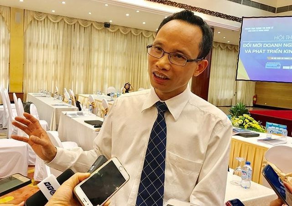 TS Cấn Văn Lực: Cần bình tĩnh trước tác động của chiến tranh thương mại Mỹ - Trung - 1 TS Cấn Văn Lực: Cần bình tĩnh trước tác động của chiến tranh thương mại Mỹ - Trung - 1