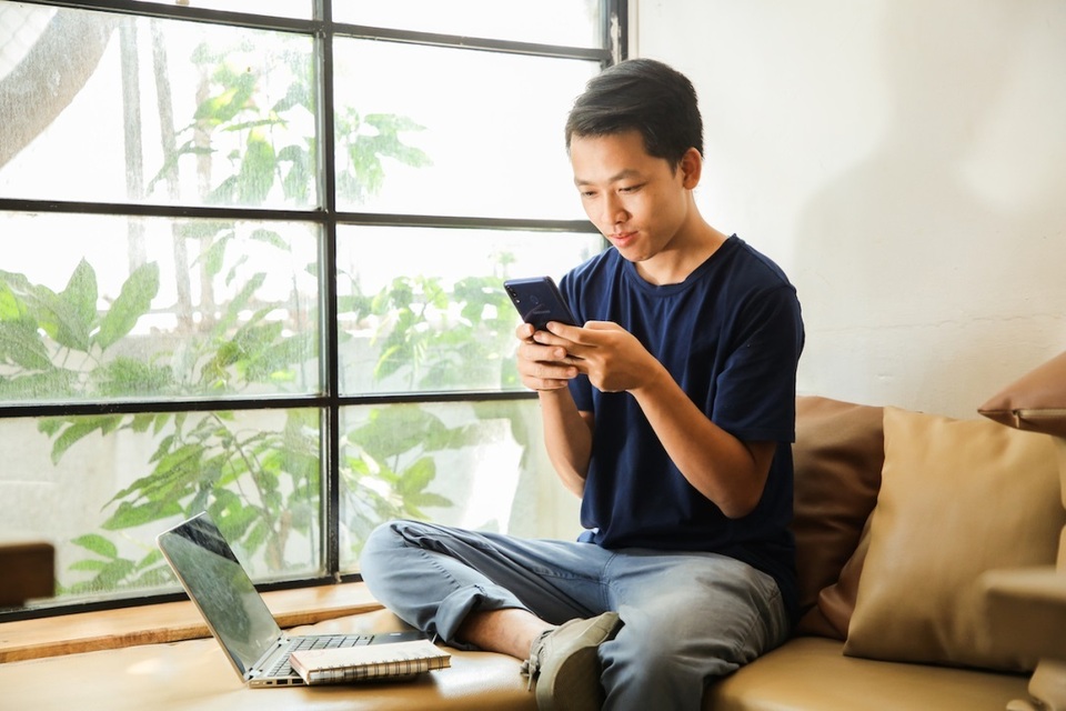 Dưới 5 triệu, đâu là smartphone vừa lòng mọi người dùng? - 2 Dưới 5 triệu, đâu là smartphone vừa lòng mọi người dùng? - 2