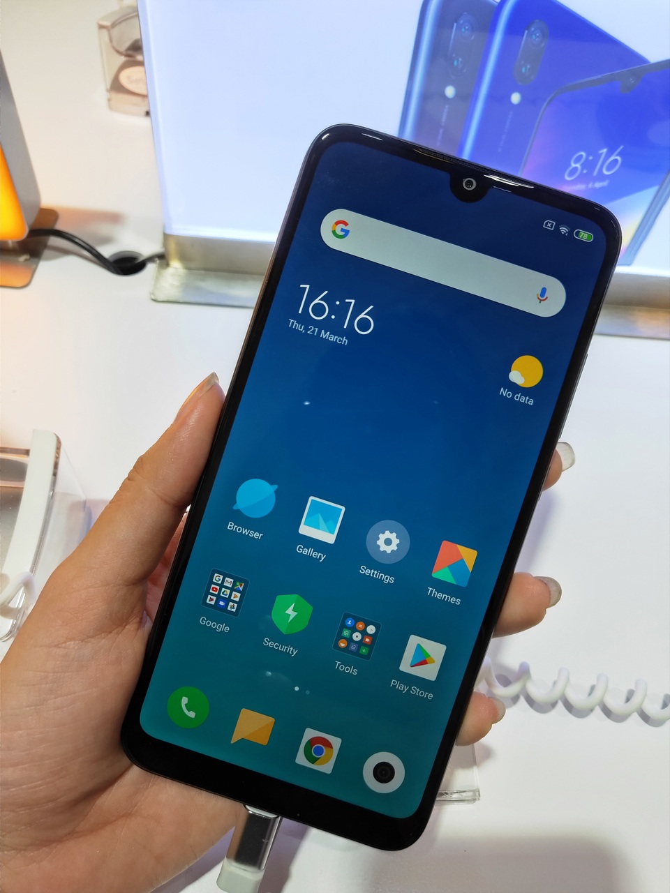 Redmi Note 7 có màn hình giọt mưa, kính cường lực 2 mặt, giá từ 3,9 triệu đồng - 1 Redmi Note 7 có màn hình giọt mưa, kính cường lực 2 mặt, giá từ 3,9 triệu đồng - 1