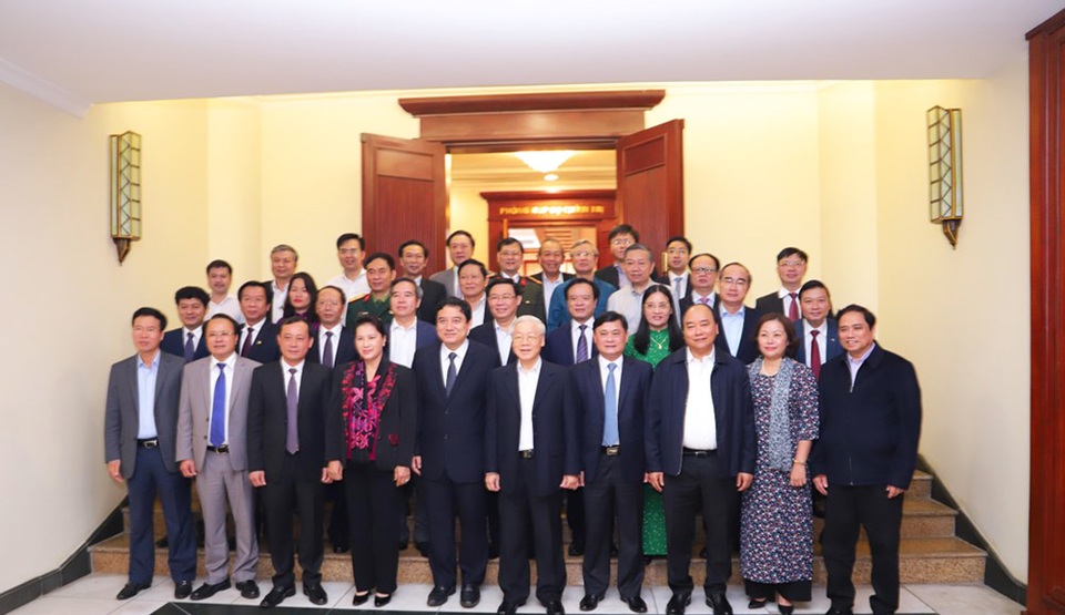 Tổng Bí Thư, Chủ tịch nước: Tạo sự đột phá của Nghệ An ở khu vực và cả nước - 3 Tổng Bí Thư, Chủ tịch nước: Tạo sự đột phá của Nghệ An ở khu vực và cả nước - 3