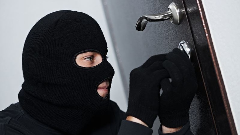 trom nha.jpg trom nha.jpg