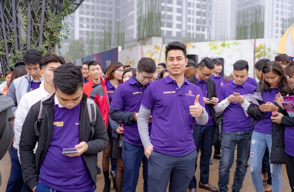Roadshow hoành tráng của một thương hiệu bất động sản gây tò mò - 11 Roadshow hoành tráng của một thương hiệu bất động sản gây tò mò - 11