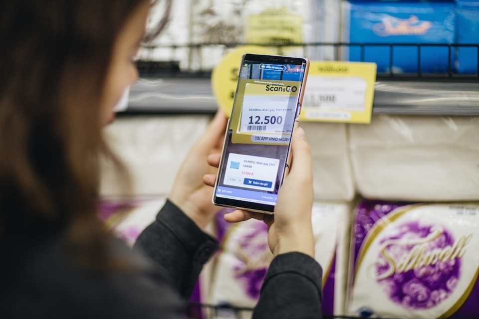 Vì sao tính năng VinMart Scan Go gây sốt? - 2 Vì sao tính năng VinMart Scan Go gây sốt? - 2