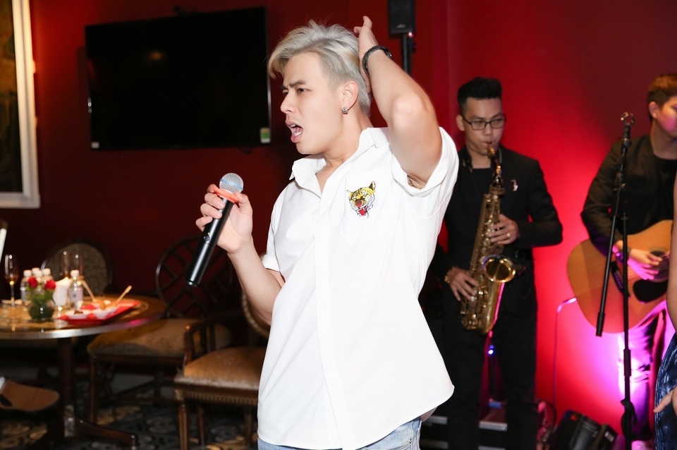 MC Anh Huy (2).jpg MC Anh Huy (2).jpg