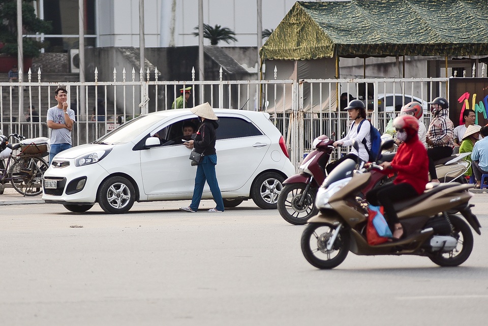 Mở đầu giải đấu U23 châu Á, phe vé “bỗng dưng muốn khóc” - 13 Mở đầu giải đấu U23 châu Á, phe vé “bỗng dưng muốn khóc” - 13
