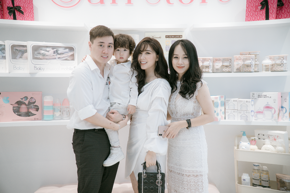 Suri Store và hành trình gây dựng thương hiệu của một hot mom.docx.png Suri Store và hành trình gây dựng thương hiệu của một hot mom.docx.png