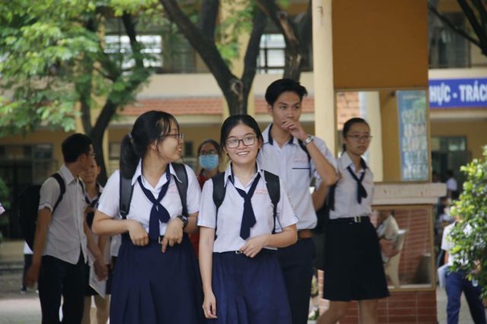Nhiều trường vẫn băn khoăn về ngưỡng điểm xét tuyển ngành Sức khỏe - 2 Nhiều trường vẫn băn khoăn về ngưỡng điểm xét tuyển ngành Sức khỏe - 2