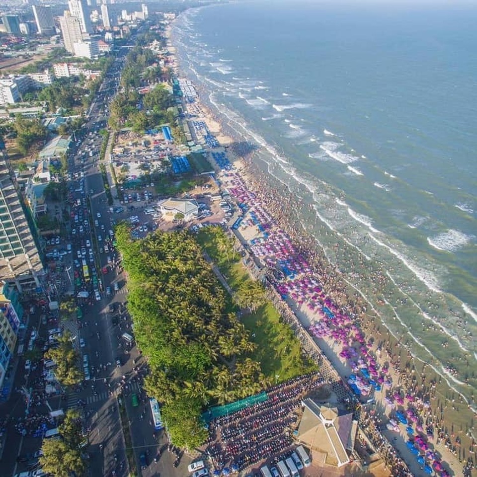 Xuất hiện không gian sống như nghỉ dưỡng tại Bãi Dài Cam Ranh - 1 Xuất hiện không gian sống như nghỉ dưỡng tại Bãi Dài Cam Ranh - 1