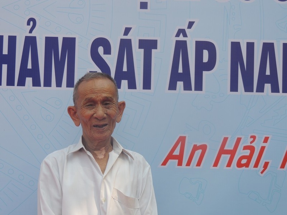 Ông Nguyễn Văn Thọ - nhân chứng sống duy nhất của sự kiện thảm sát Ấp Nam năm 1947 Ông Nguyễn Văn Thọ - nhân chứng sống duy nhất của sự kiện thảm sát Ấp Nam năm 1947