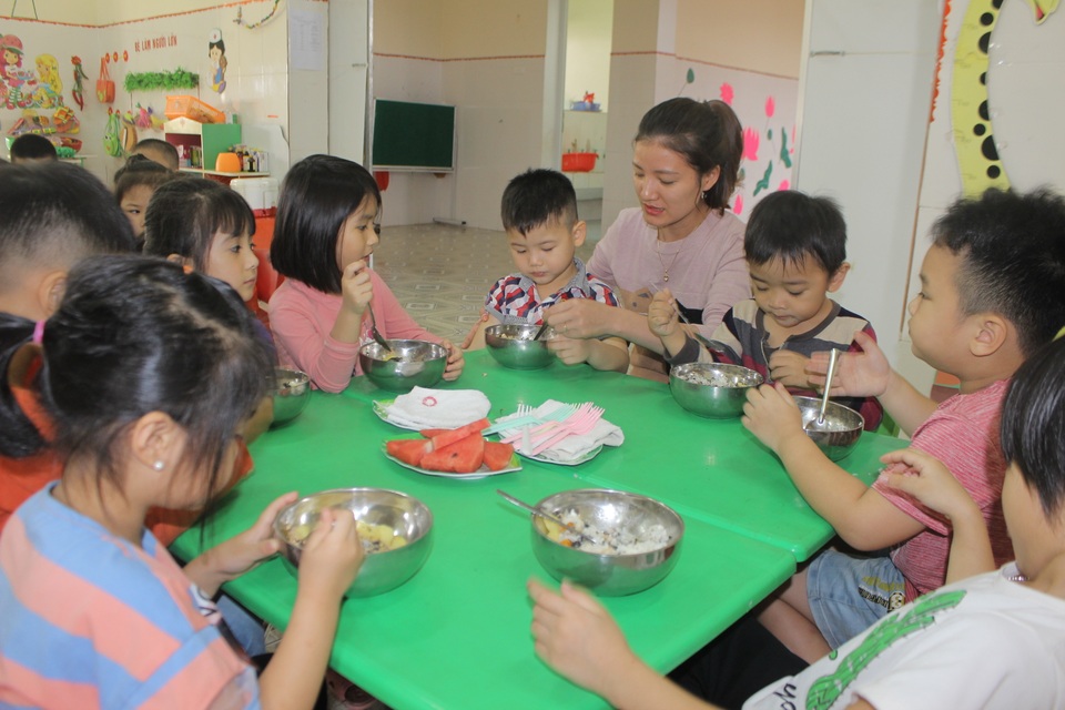 Ngành Giáo dục Hà Tĩnh căng mình trước “cơn bão” thực phẩm bẩn - 4 Ngành Giáo dục Hà Tĩnh căng mình trước “cơn bão” thực phẩm bẩn - 4