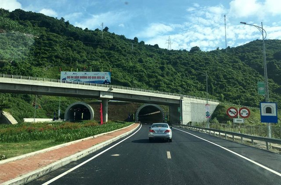Điều chỉnh phí qua hầm Đèo Cả từ ngày 1/4 - 2 Điều chỉnh phí qua hầm Đèo Cả từ ngày 1/4 - 2