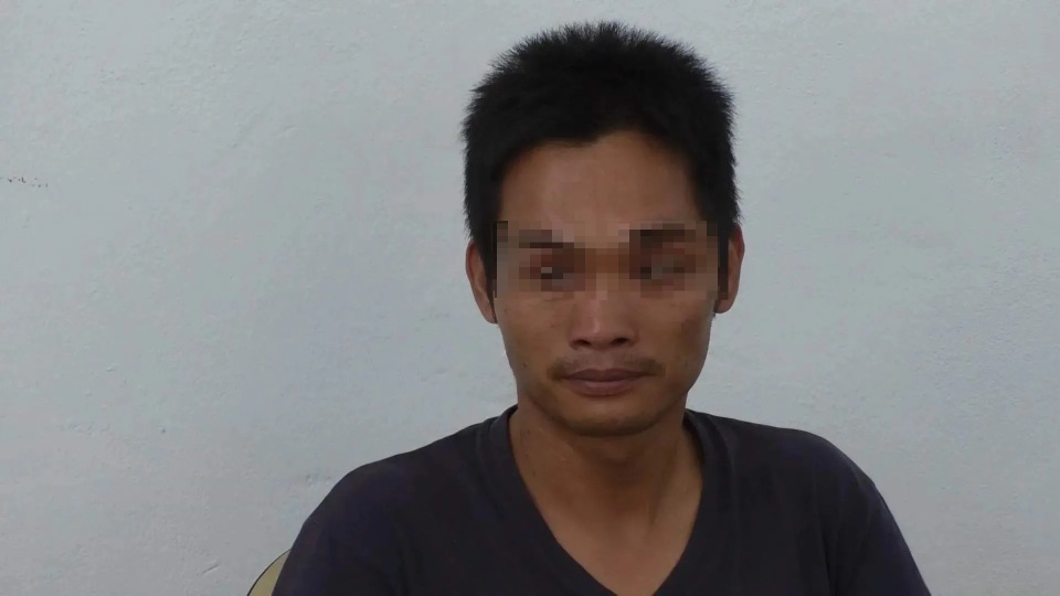 Công an buộc phải trả tự do cho người tự thú giết con ruột 8 tuổi - 1 Công an buộc phải trả tự do cho người tự thú giết con ruột 8 tuổi - 1