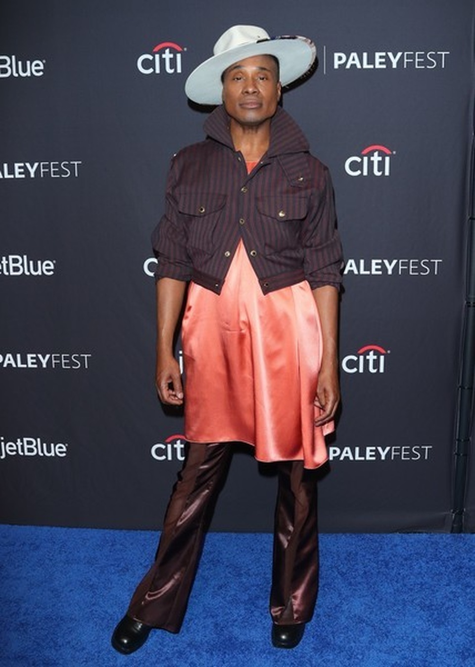 Billy Porter gây chú ý với trang phục nữ tính - 3