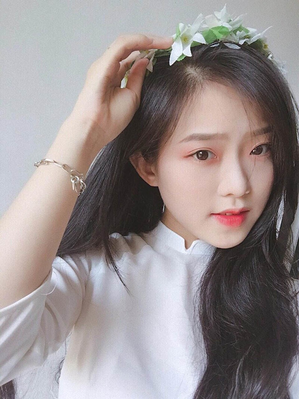 Hoa khôi 10X Hà Tĩnh: “Con gái hiện đại nếu chỉ đẹp thì chưa đủ” - 6 Hoa khôi 10X Hà Tĩnh: “Con gái hiện đại nếu chỉ đẹp thì chưa đủ” - 6