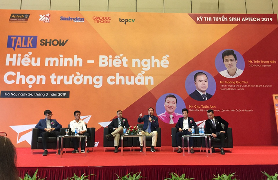 Nghề IT có mức lương khởi điểm 10,2 triệu đồng/tháng, thuộc top 10 ngành nghề hot - 3 Nghề IT có mức lương khởi điểm 10,2 triệu đồng/tháng, thuộc top 10 ngành nghề hot - 3
