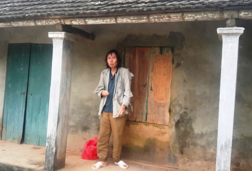 xóm người điên 1.jpg xóm người điên 1.jpg