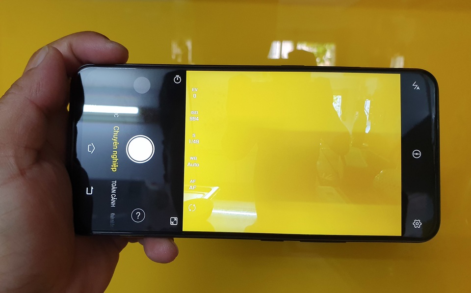 Đập hộp Vivo V15 camera thụt thò giá 8 triệu đồng - 10 Đập hộp Vivo V15 camera thụt thò giá 8 triệu đồng - 10