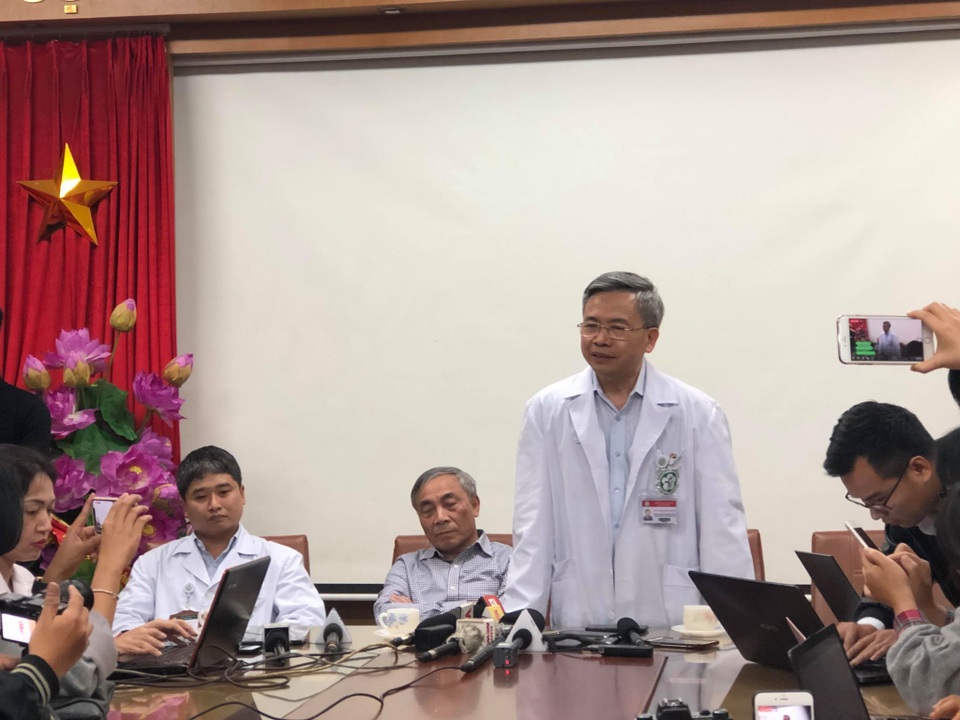 Bác sĩ xuất hiện trong clip chùa Ba Vàng lên tiếng xin lỗi người dân  - 3