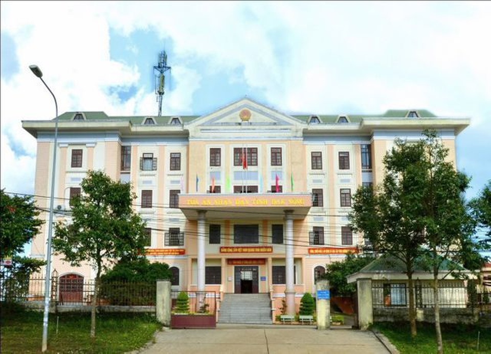 Kỉ luật hai thẩm phán vì cho bị cáo hưởng án treo sai quy định - 1 Kỉ luật hai thẩm phán vì cho bị cáo hưởng án treo sai quy định - 1