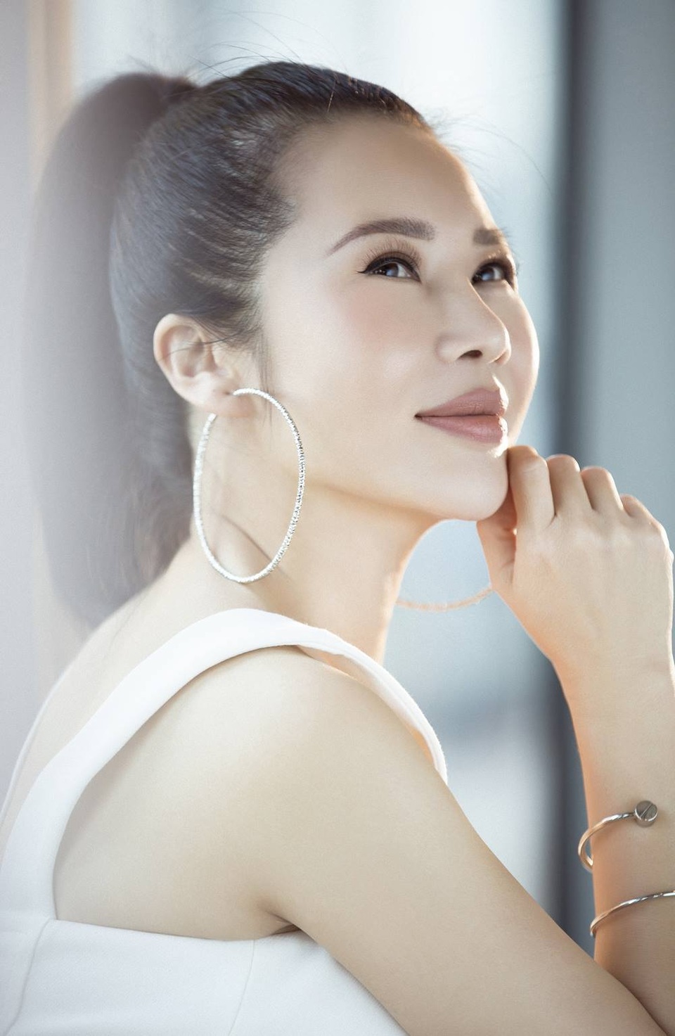 Hoa khôi doanh nhân Lan Phương thanh lịch trong bộ ảnh thời trang - 2