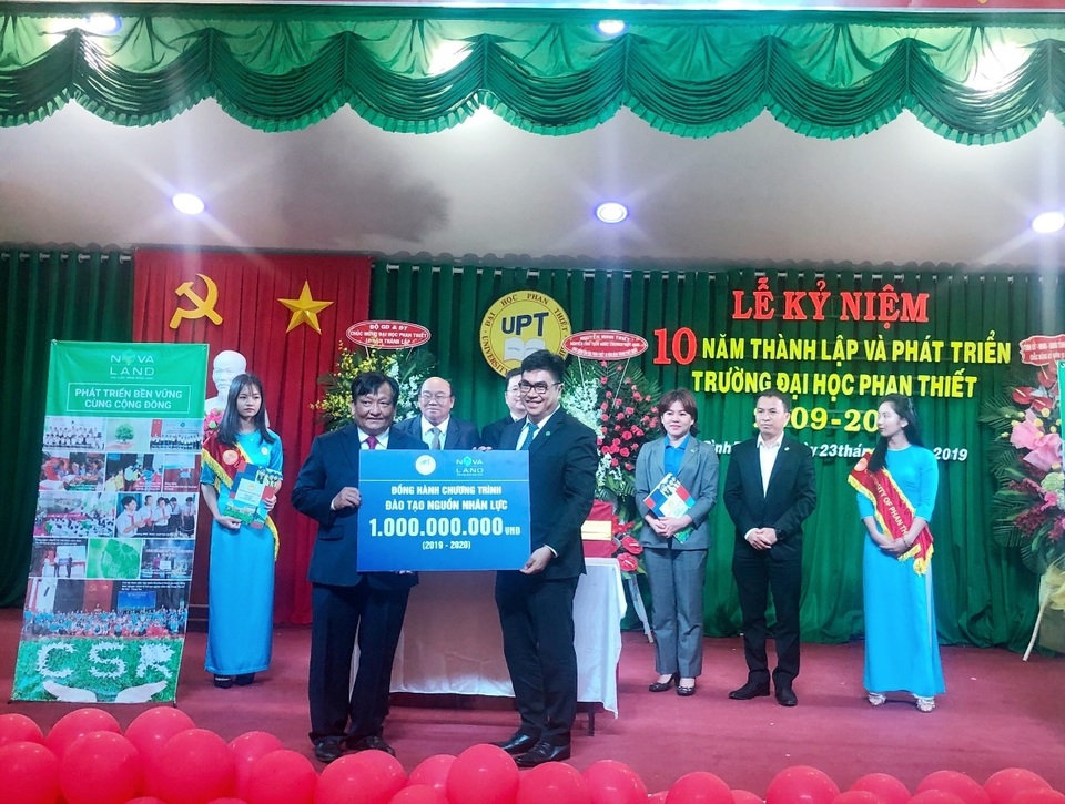 Đồng hành cùng Đại học Phan Thiết, nâng cao chất lượng nguồn nhân lực tại chỗ - 2 Đồng hành cùng Đại học Phan Thiết, nâng cao chất lượng nguồn nhân lực tại chỗ - 2