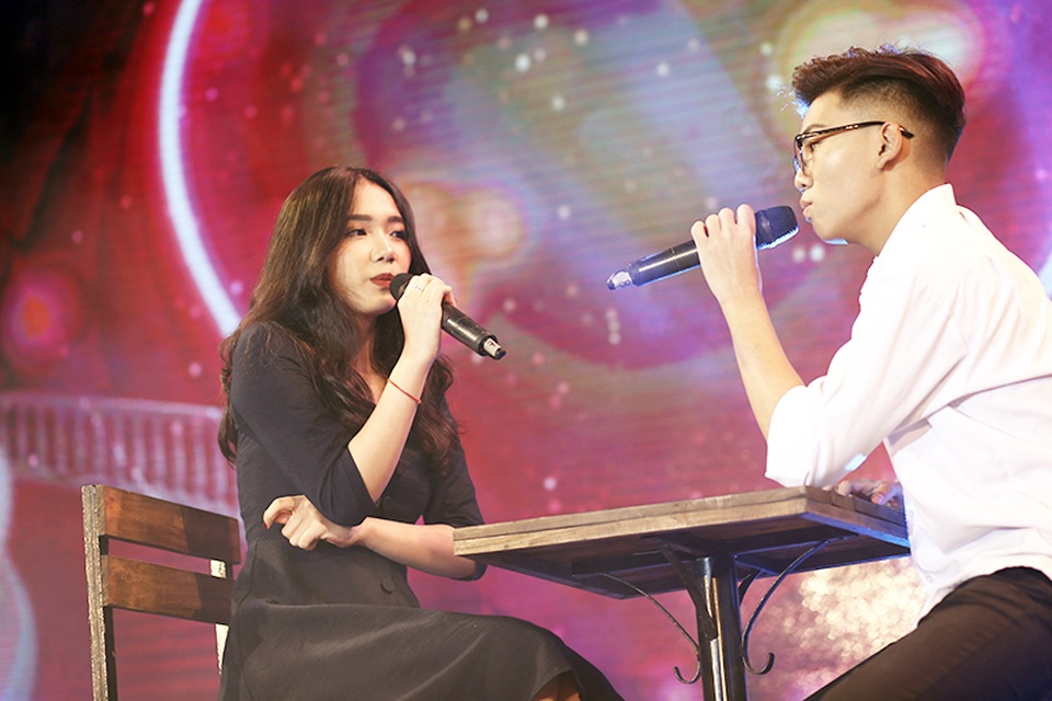 Tiền nhiều để làm gì... vào vũ khúc nóng bỏng của học sinh THPT Phan Đình Phùng - 11 Tiền nhiều để làm gì... vào vũ khúc nóng bỏng của học sinh THPT Phan Đình Phùng - 11